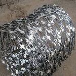 фото ЕГОЗА 500-50-5 СББ (спиральный барьер безопасности) колючая проволока ЕГОЗА